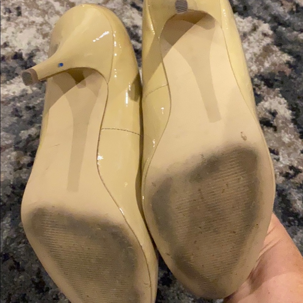 Pumps - Picture 3 of 3